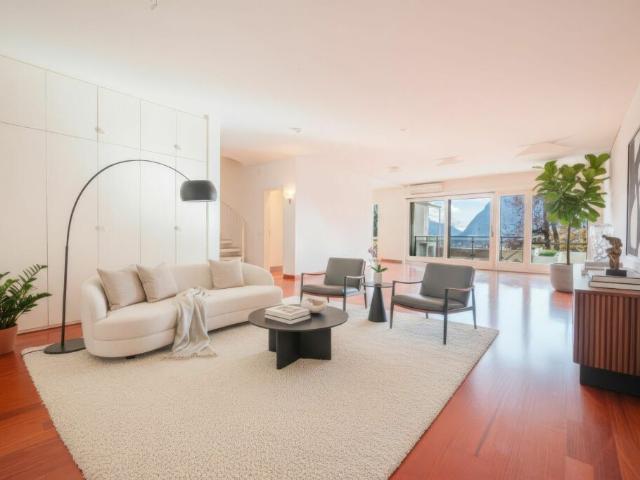 Attikawohnung kaufen in Massagno, Tessin