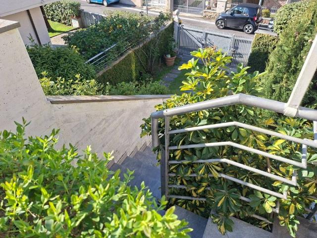 Attico in vendita a Camaiore, Toscana