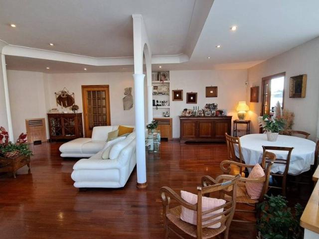 Attico in vendita a Trieste, Roma