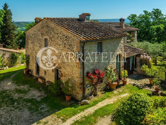 Rustico in vendita a Abbadia Di Montepulciano, Toscana