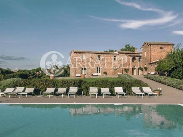 Rustico in vendita a Foiano della Chiana, Arezzo