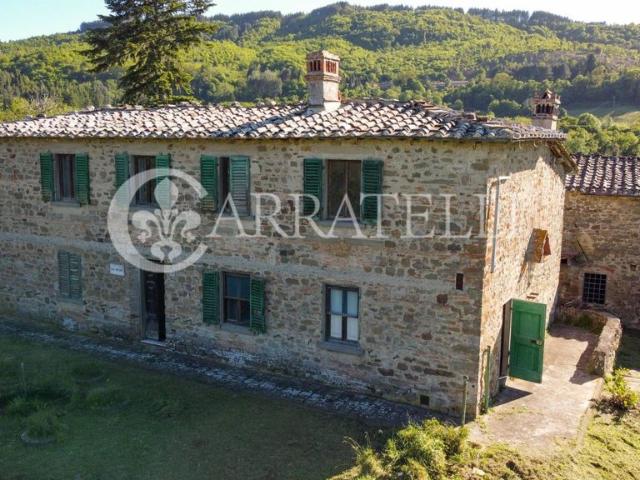 Rustico in vendita a Canonica, San Polo In Chianti