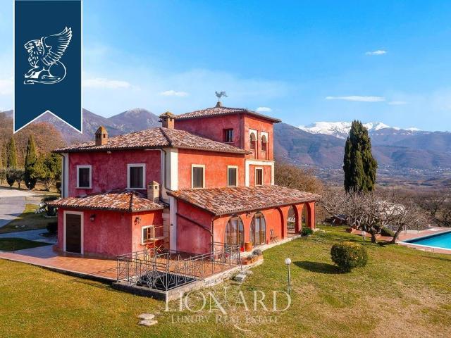 Rustico in vendita a Rivodutri, Lazio