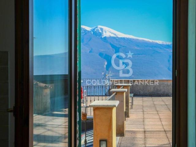 Appartamento in vendita a Comunità Montana Parco Alto Garda bresciano, Tignale