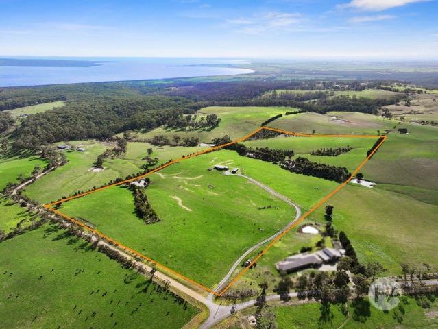 Cottage for sale in The Gurdies, Victoria