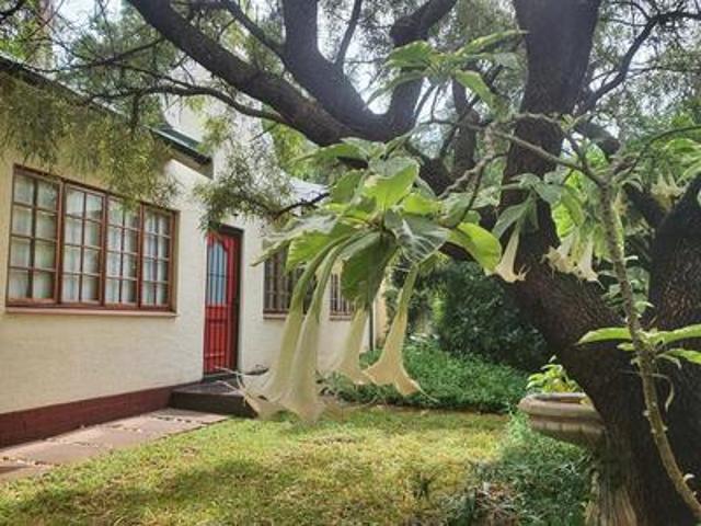 House for rent in Waterkloof, Gauteng