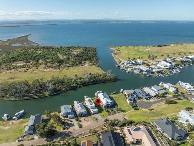 Land for sale in Paynesville, Victoria