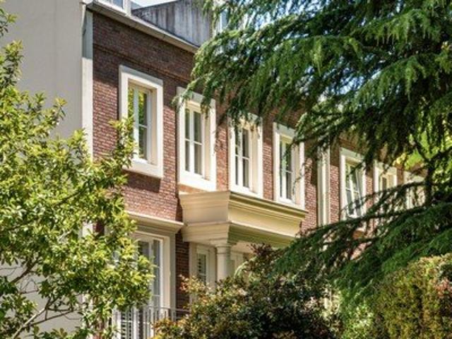 Townhouse for rent in Camerons Creek, Victoria