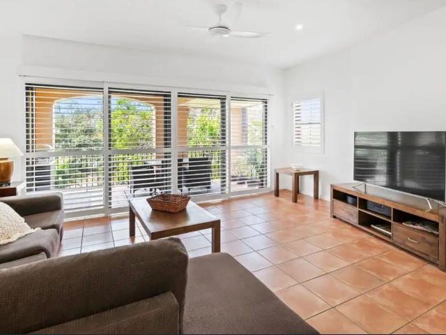 House for rent in Hope Island, Gold Coast City