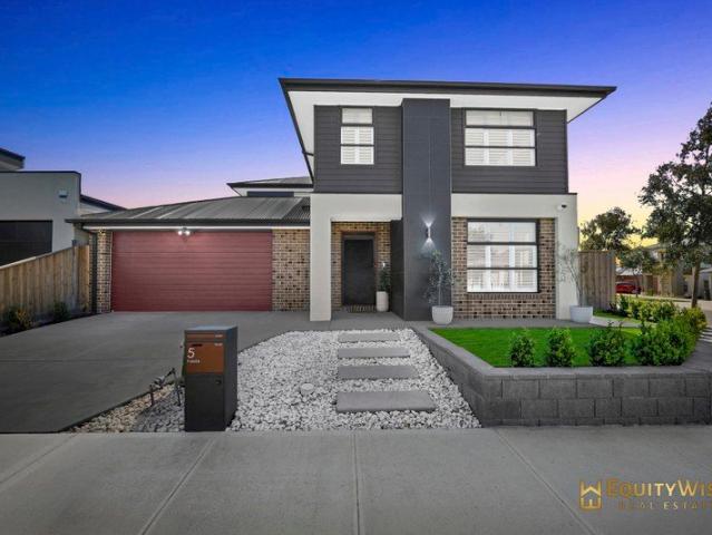 House for sale in Mambourin, Melbourne