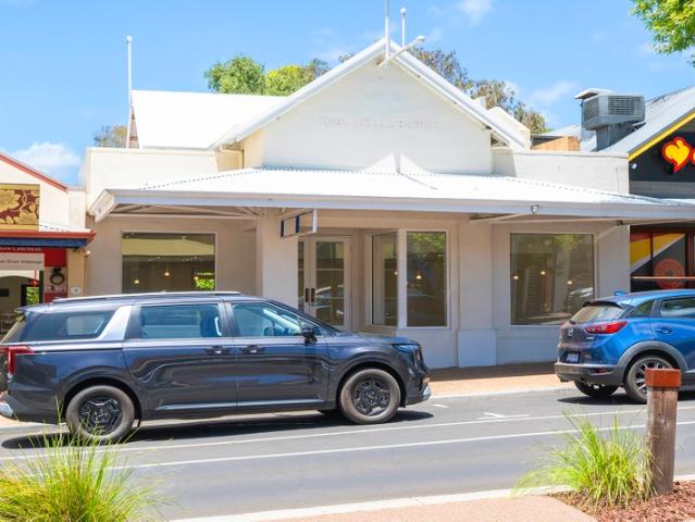 Retail for rent in Margaret River, Western Australia