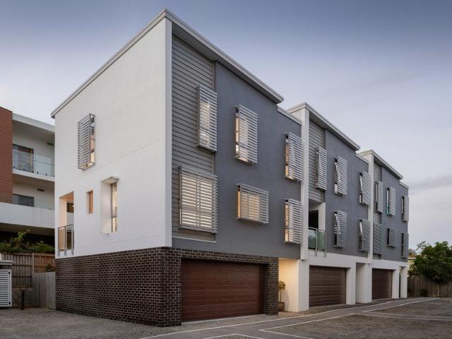 Townhouse for sale in Toombul, Queensland