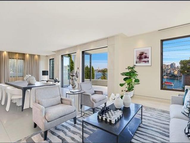 Townhouse for rent in Sydney, New South Wales