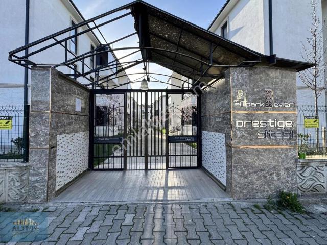 Akyazi, Sakarya içerisinde satılık mülk