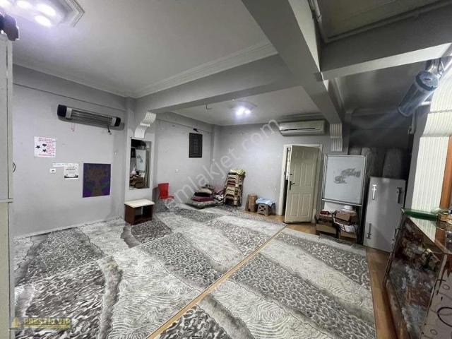 Cebeci Mahallesi, Sultangazi içerisinde satılık mülk