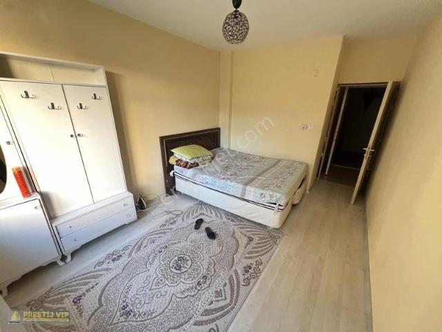 Habibler Mahallesi, Sultangazi içerisinde kiralık mülk