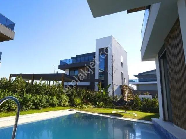 Konyaalti, Antalya içerisinde satılık Villa