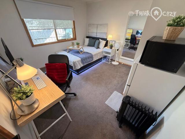 Room for rent in Camerons Creek, Victoria