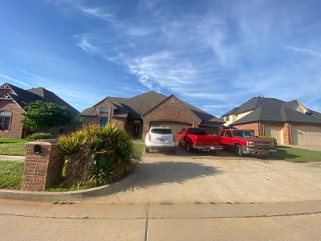 House for sale in Yukon, Oklahoma