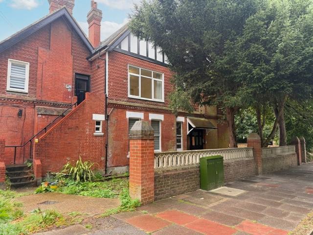 Studio for rent in Brighton & Hove