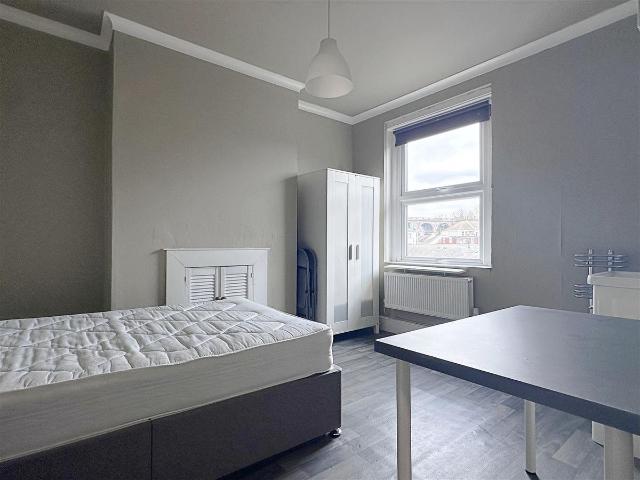 Apartment for rent in Round Hill, Isle Of Man