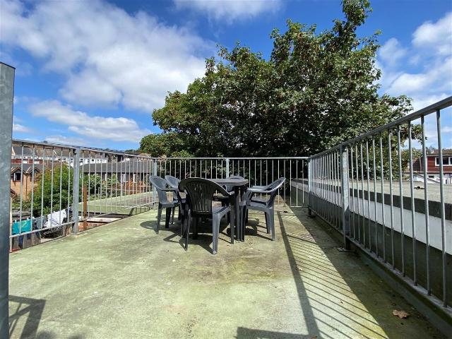House for rent in Hanover & Queen's Park, Brighton