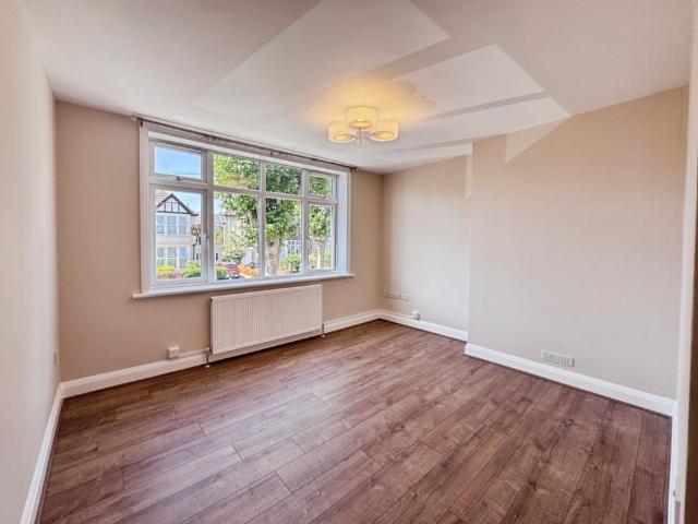 Apartment for rent in Alton Barnes, Essex