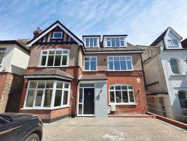 Apartment for rent in Alton Barnes, Essex