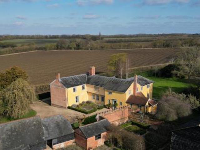House for sale in Chelmondiston, Suffolk