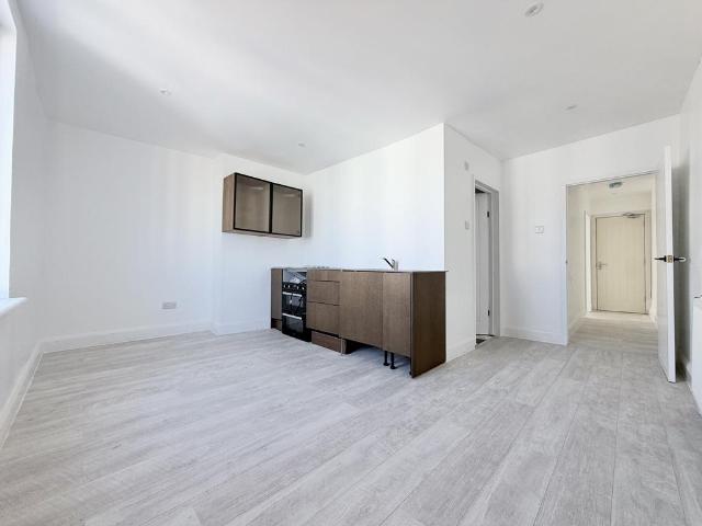 Apartment for rent in Brunswick, Brighton