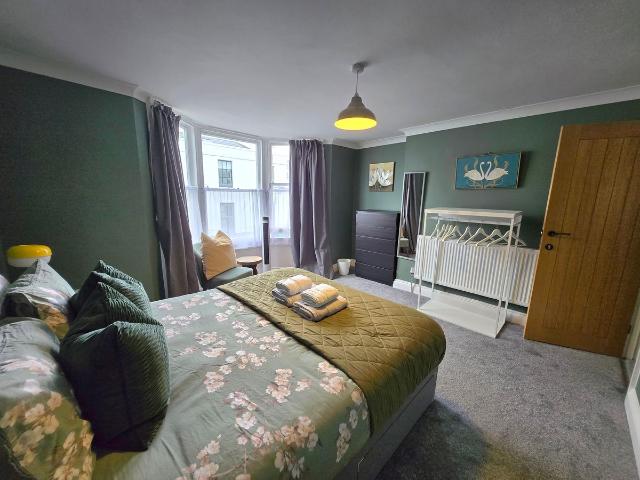 Apartment for rent in Brunswick, Brighton & Hove