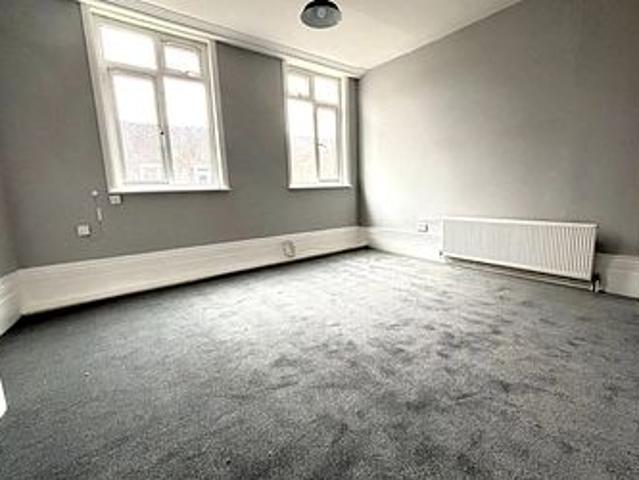 Apartment for rent in Preston, Oad Street
