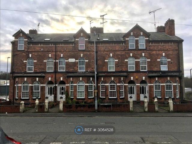 Apartment for rent in Rainsough, Bury