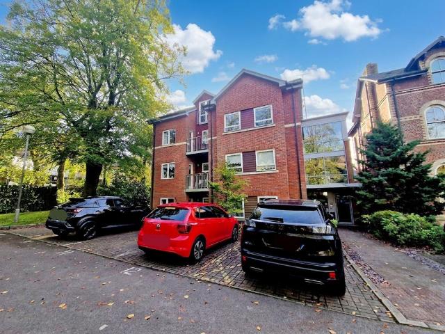 Apartment for rent in Heaton Park, Bury