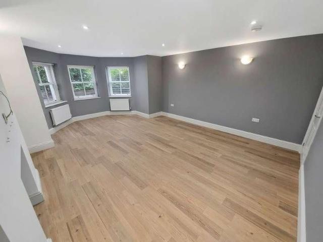 Apartment for rent in Heaton Park, Bury