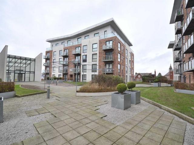 Apartment for rent in Prestwich, Bury