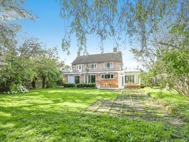 House for sale in Calderstones