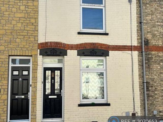 House for rent in Sally Port Gardens, Gillingham