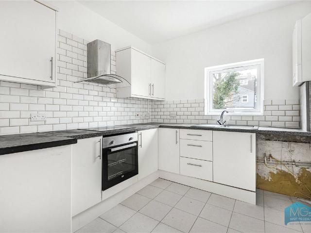 House for rent in Upper Edmonton, Greater London