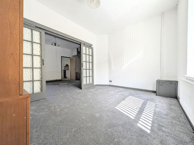 House for rent in Tonyrefail, Coedely