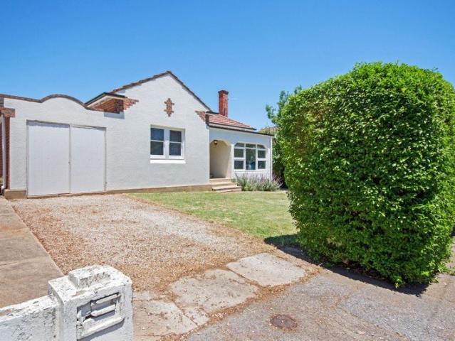 House for rent in Glen Osmond, Adelaide