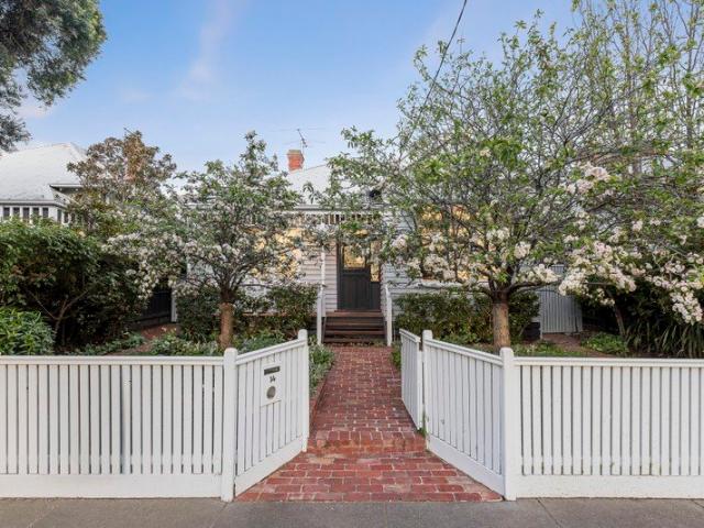 House for sale in Surrey Hills, Melbourne