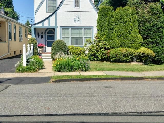 Room for rent in White Plains, New York