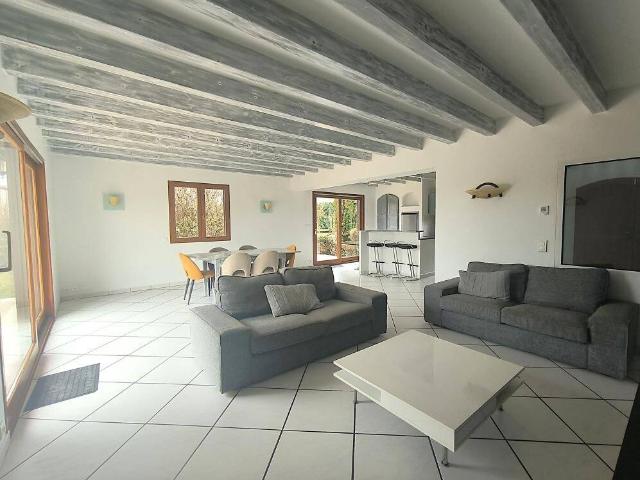 Maison location à Prévessin-Moëns, Prévessin