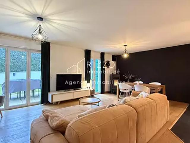 Maison vente à Gex, Prévessin-moëns