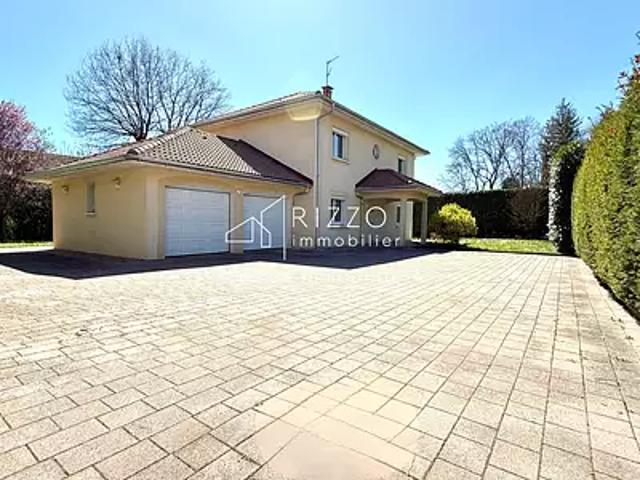 Maison vente à Gex, Prévessin-moëns