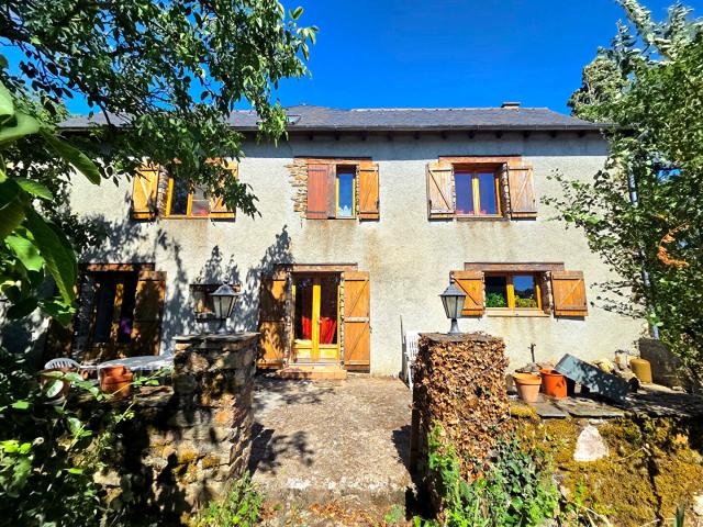 Maison vente à Villefranche-de-Rouergue, Prévinquières