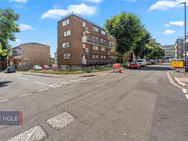 Apartment for rent in Redcliffe, Feckenham