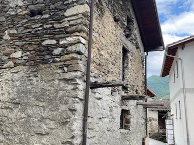 Zweifamilienhaus kaufen in Isone, Tessin