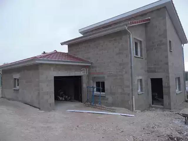 Maison vente à Nantua, Priay